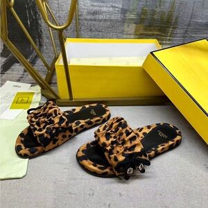 Fendi Flat Slides